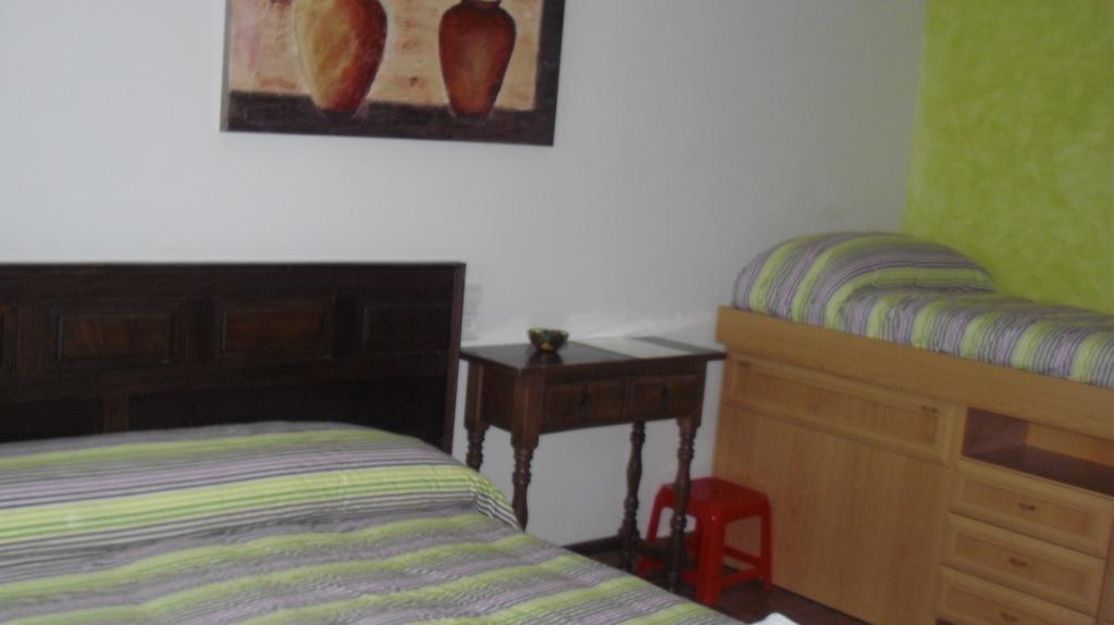 Fonda Domingo Hotel Lles Ngoại thất bức ảnh